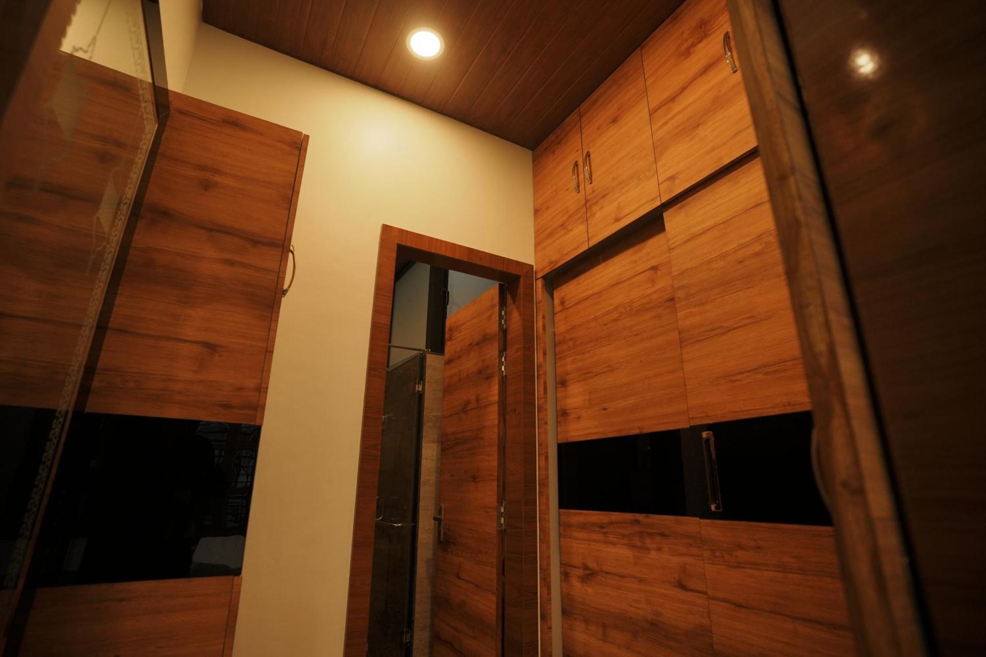 Amritam Palace A Luxury Ac Home Stay Ringas Dış mekan fotoğraf