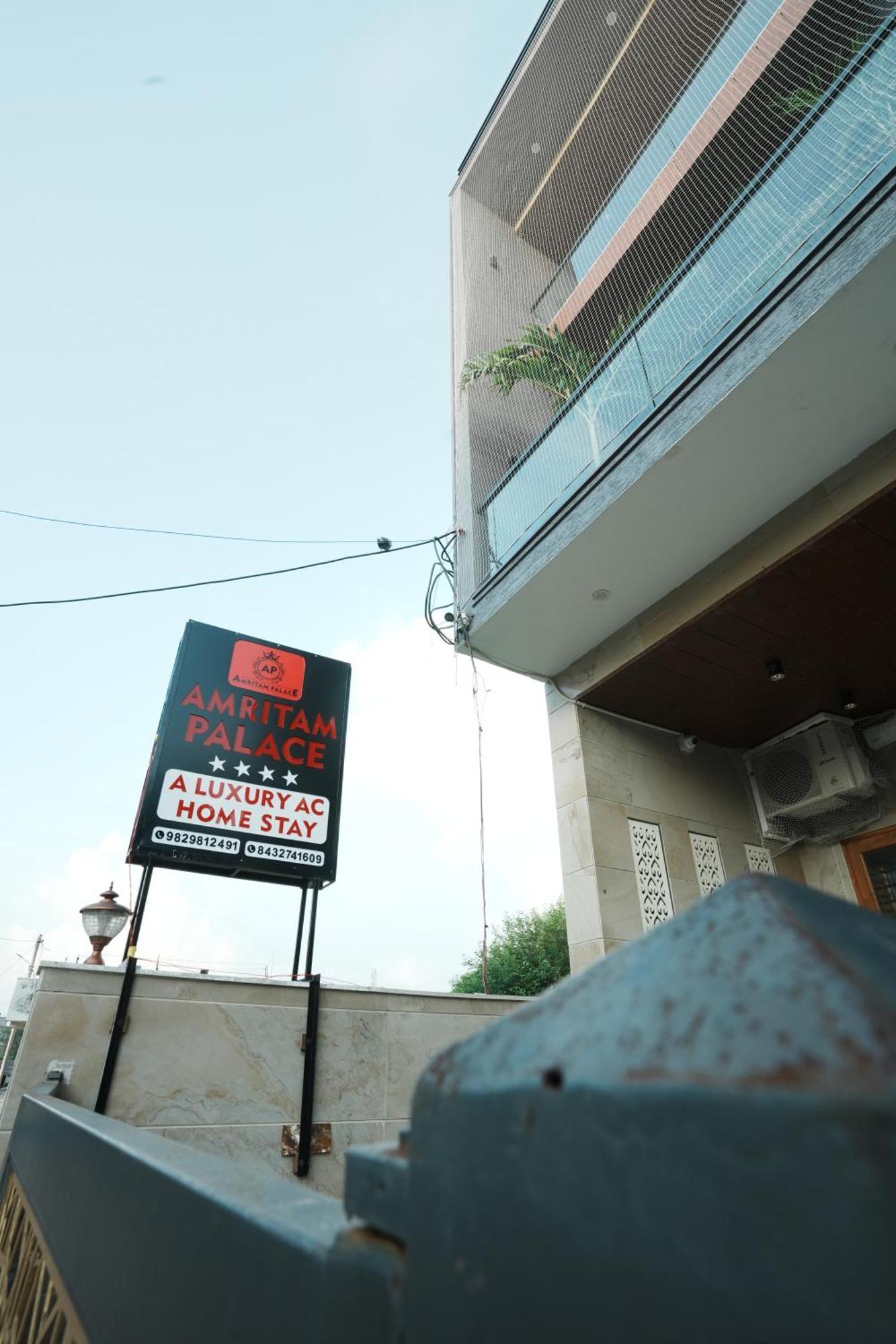 Amritam Palace A Luxury Ac Home Stay Ringas Dış mekan fotoğraf