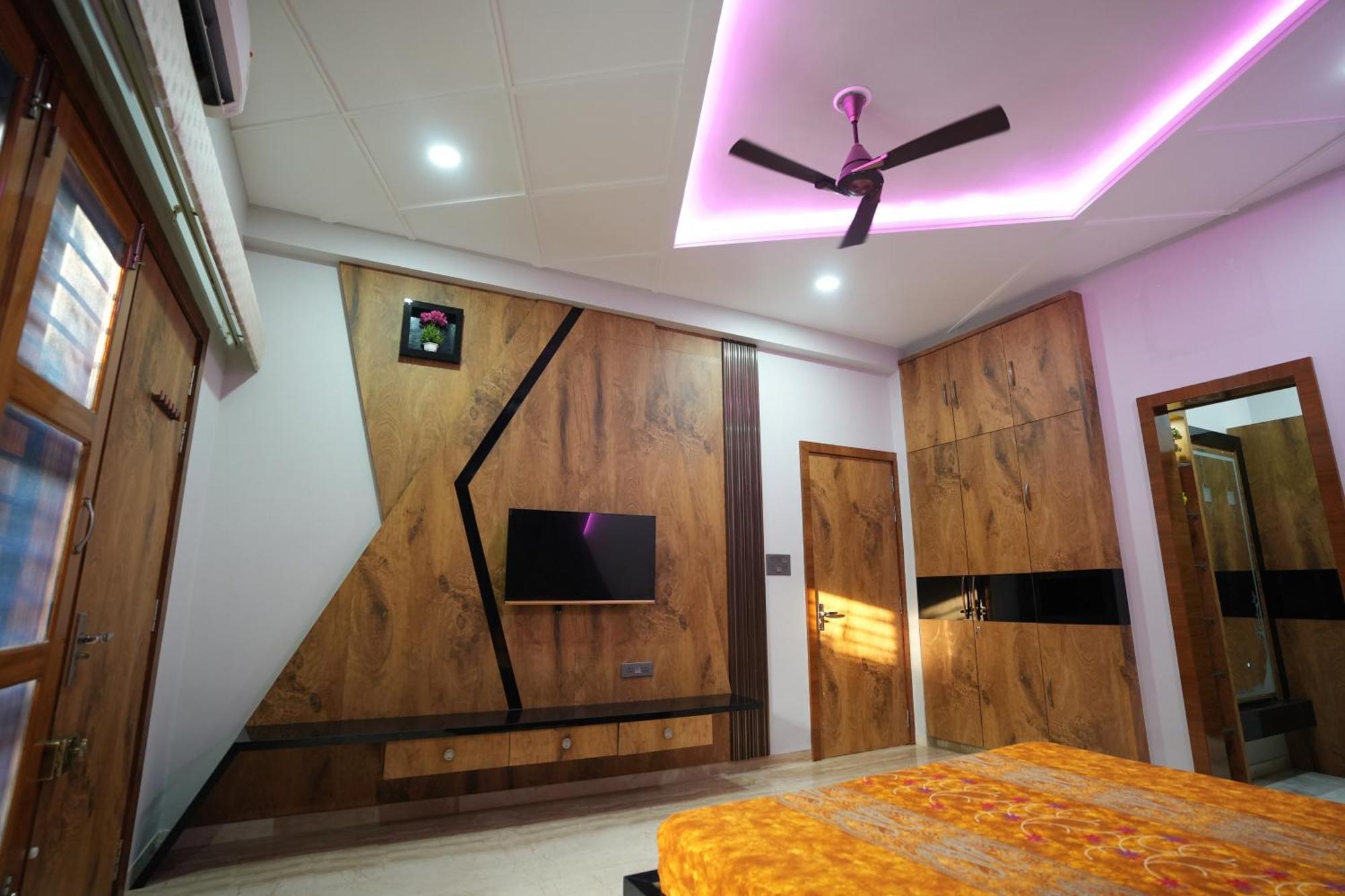Amritam Palace A Luxury Ac Home Stay Ringas Dış mekan fotoğraf