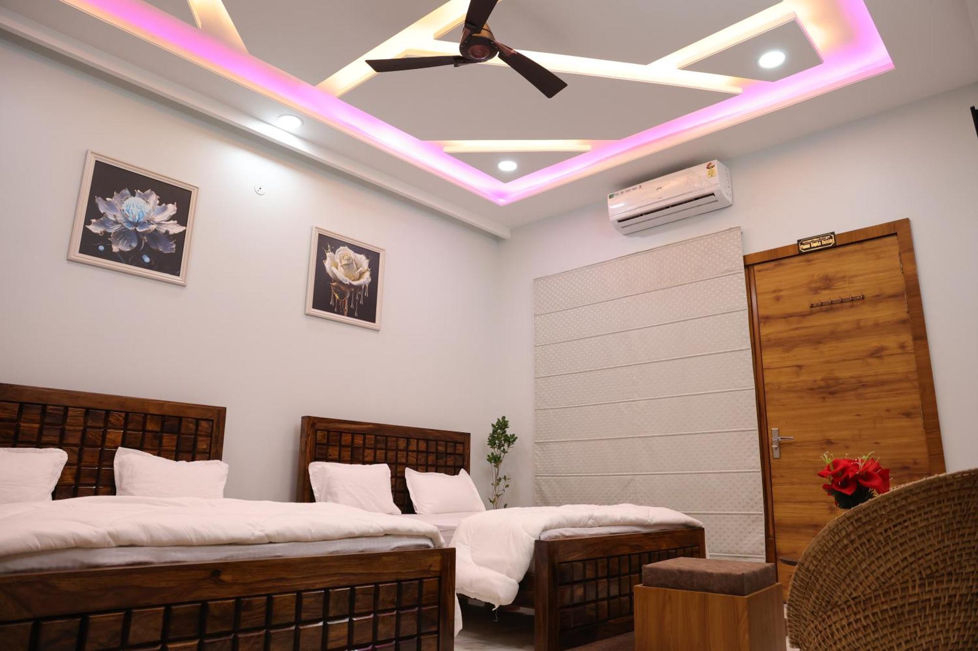 Amritam Palace A Luxury Ac Home Stay Ringas Dış mekan fotoğraf