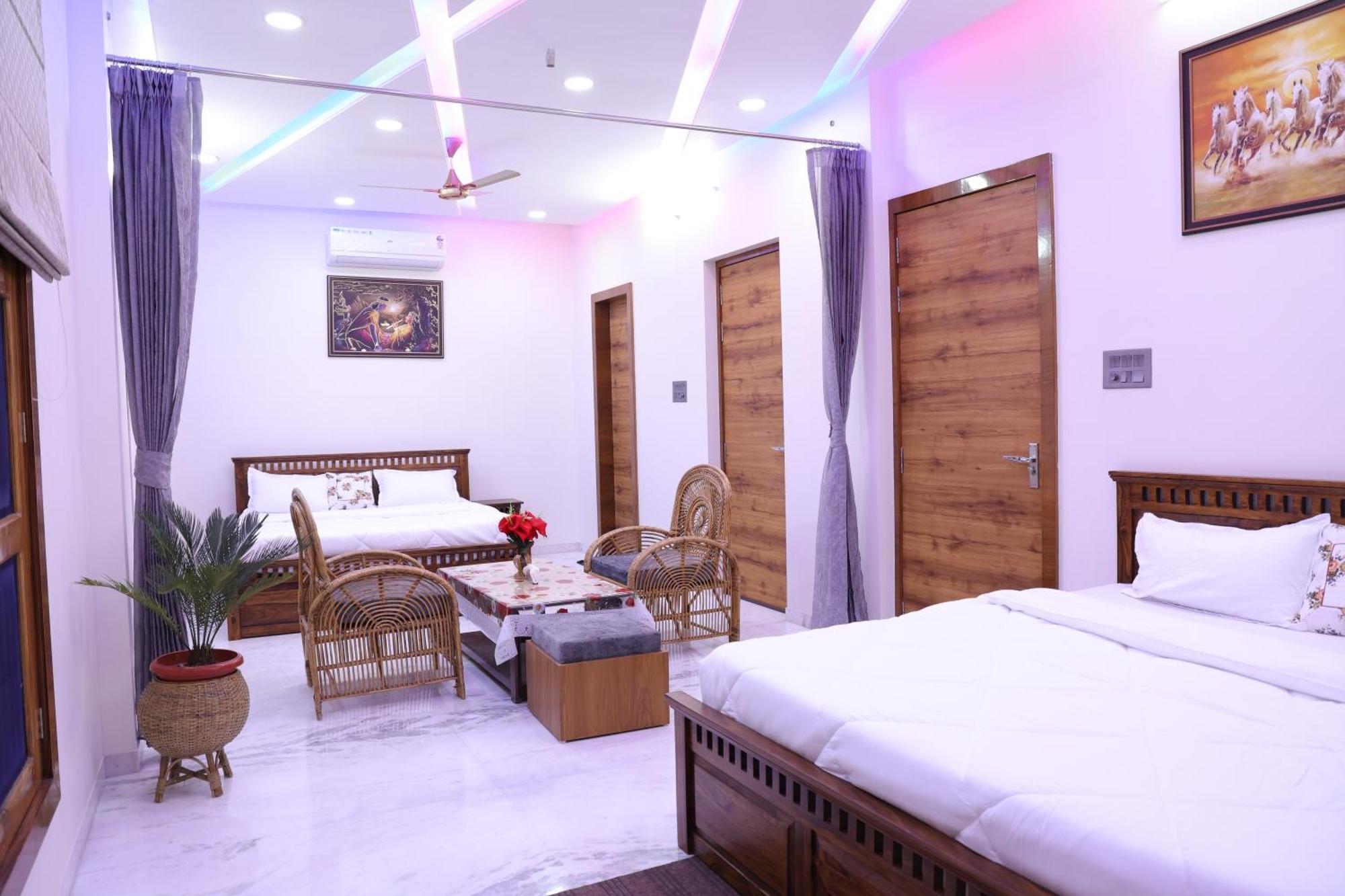 Amritam Palace A Luxury Ac Home Stay Ringas Dış mekan fotoğraf