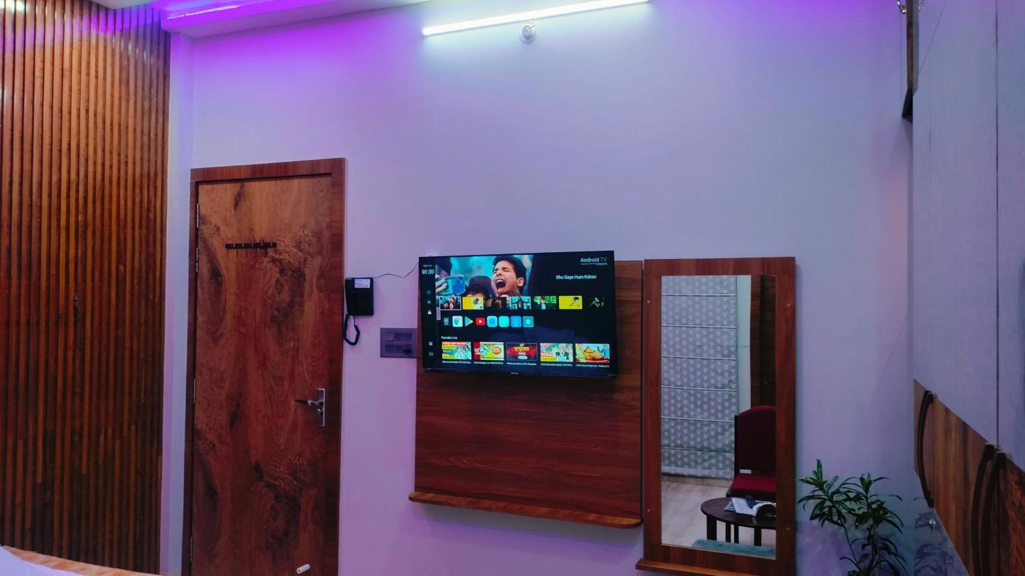 Amritam Palace A Luxury Ac Home Stay Ringas Dış mekan fotoğraf